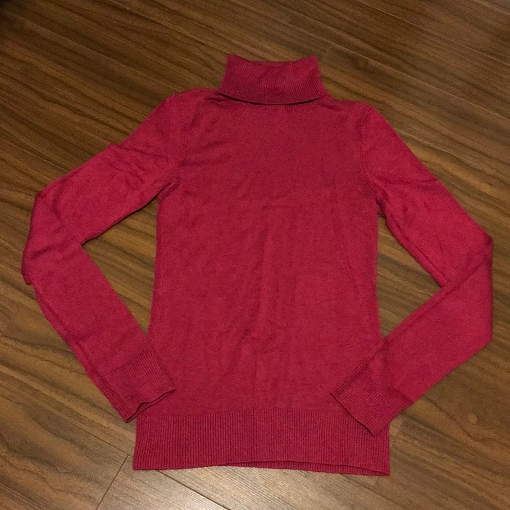(3/$45) EUC amazingly soft knit Ricki’s fuchsia turtleneck